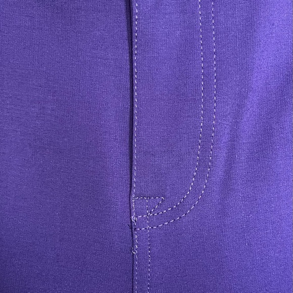 NWOT Tempo Paris Stretchy Straight Leg Jeans Size 8 - Picture 3 of 7